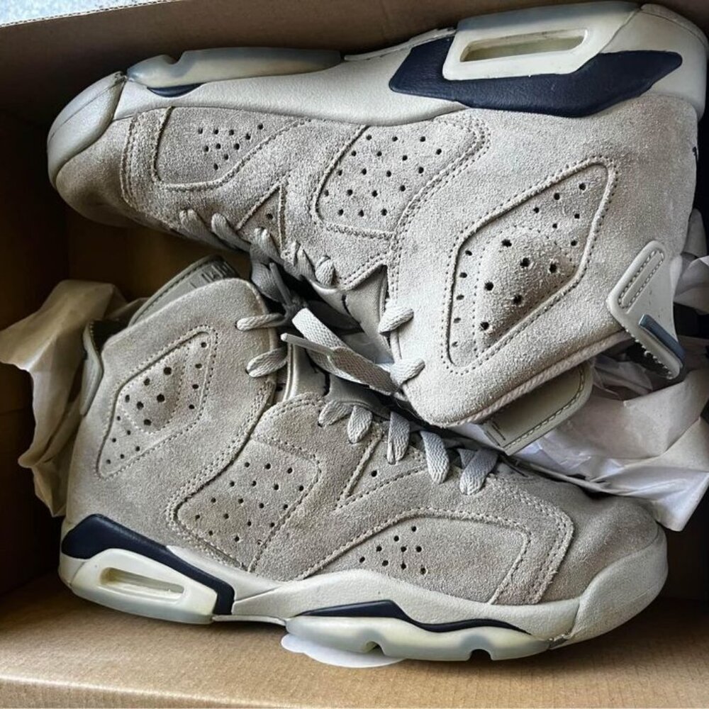 Kids size 5Y Air Jordan Retro 6 (Women's 7)